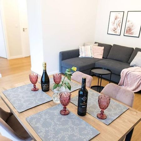 Nowoczesny Apartament Dabska Arena / Parking Краків Екстер'єр фото