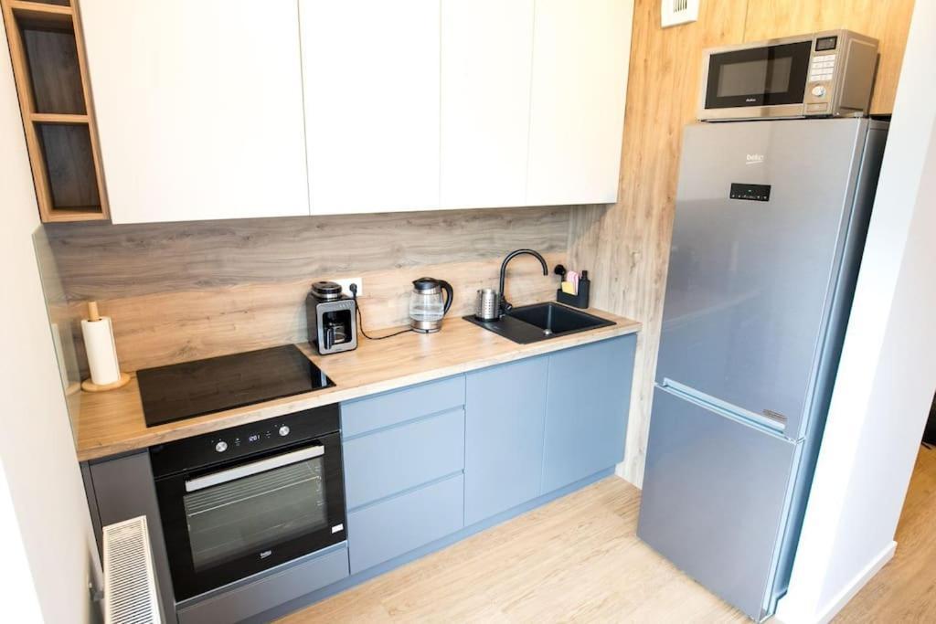 Nowoczesny Apartament Dabska Arena / Parking Краків Екстер'єр фото